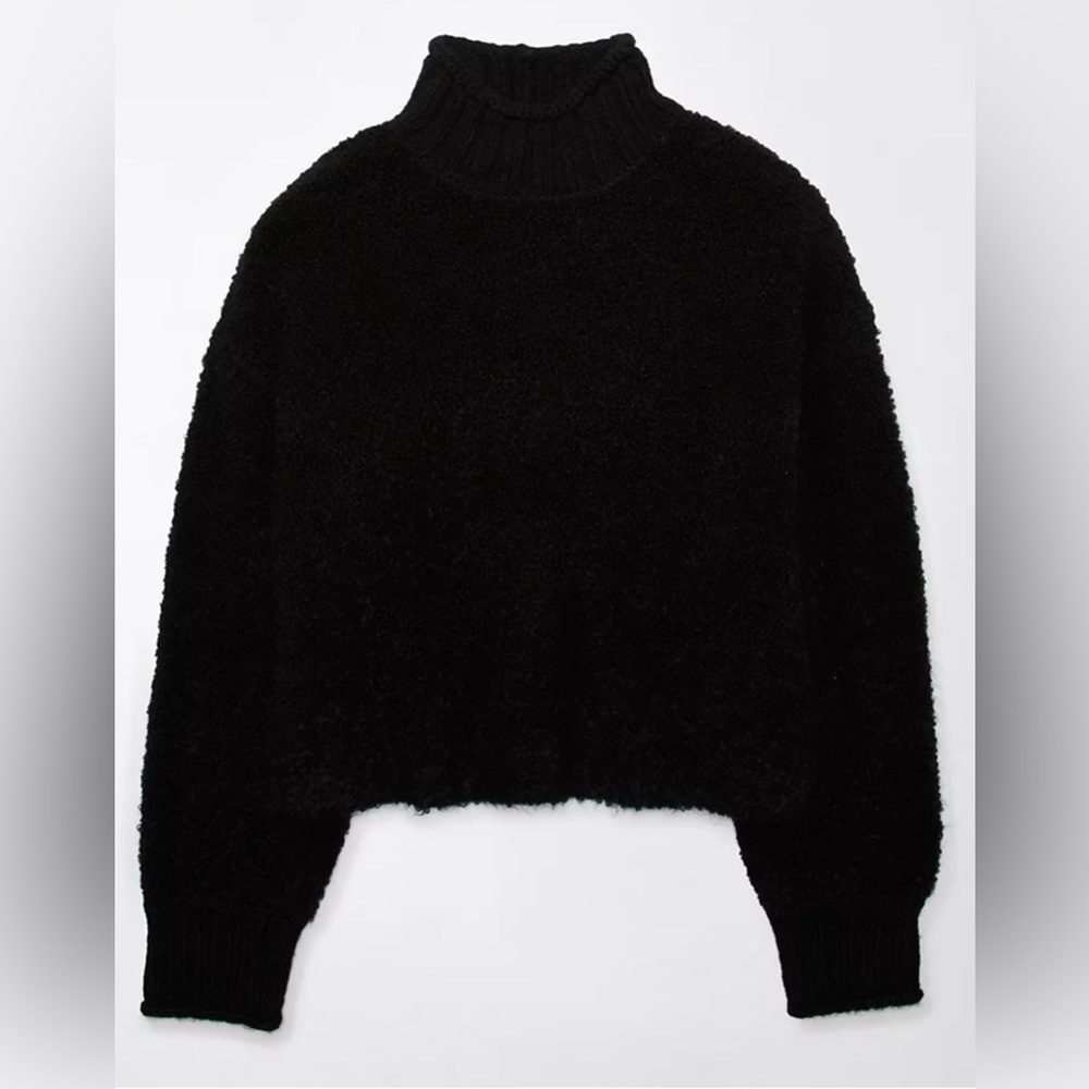 AMERICAN EAGLE-Mock Neck Sweater.